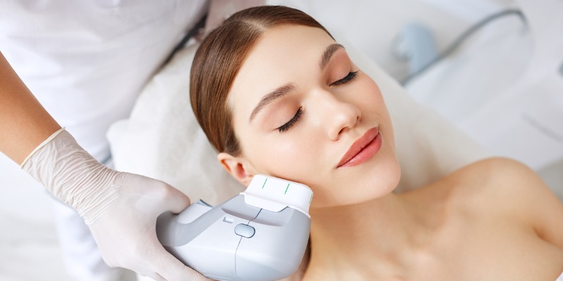 How Fat Freezing and HIFU Work Together? 4 book a personalised consultation of Fat Freezing and HIFU Together Rhyl